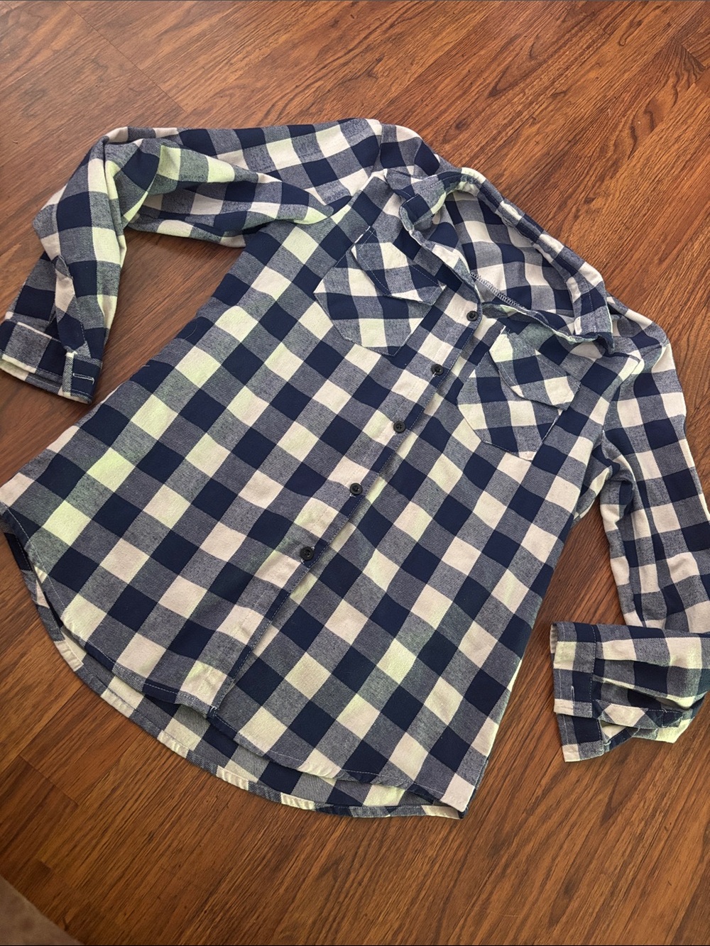 Zeagoo Navy and White Plaid Button-Front Shirt